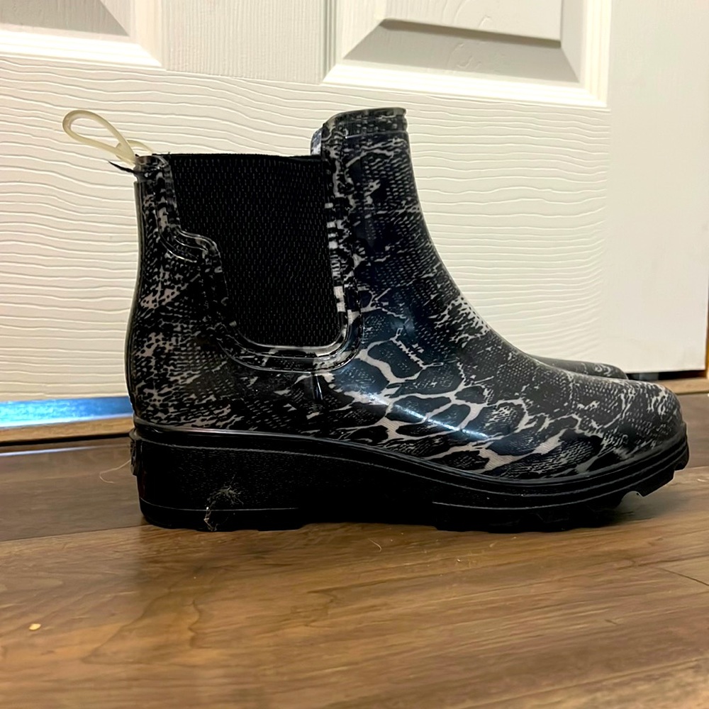Rain boots